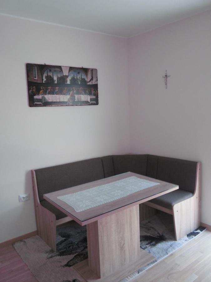 Apartmani Eva 扎达尔 外观 照片